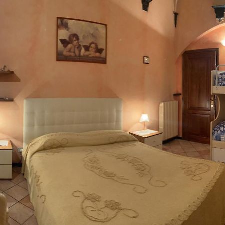 Casa Nives Apartman Imperia Kültér fotó