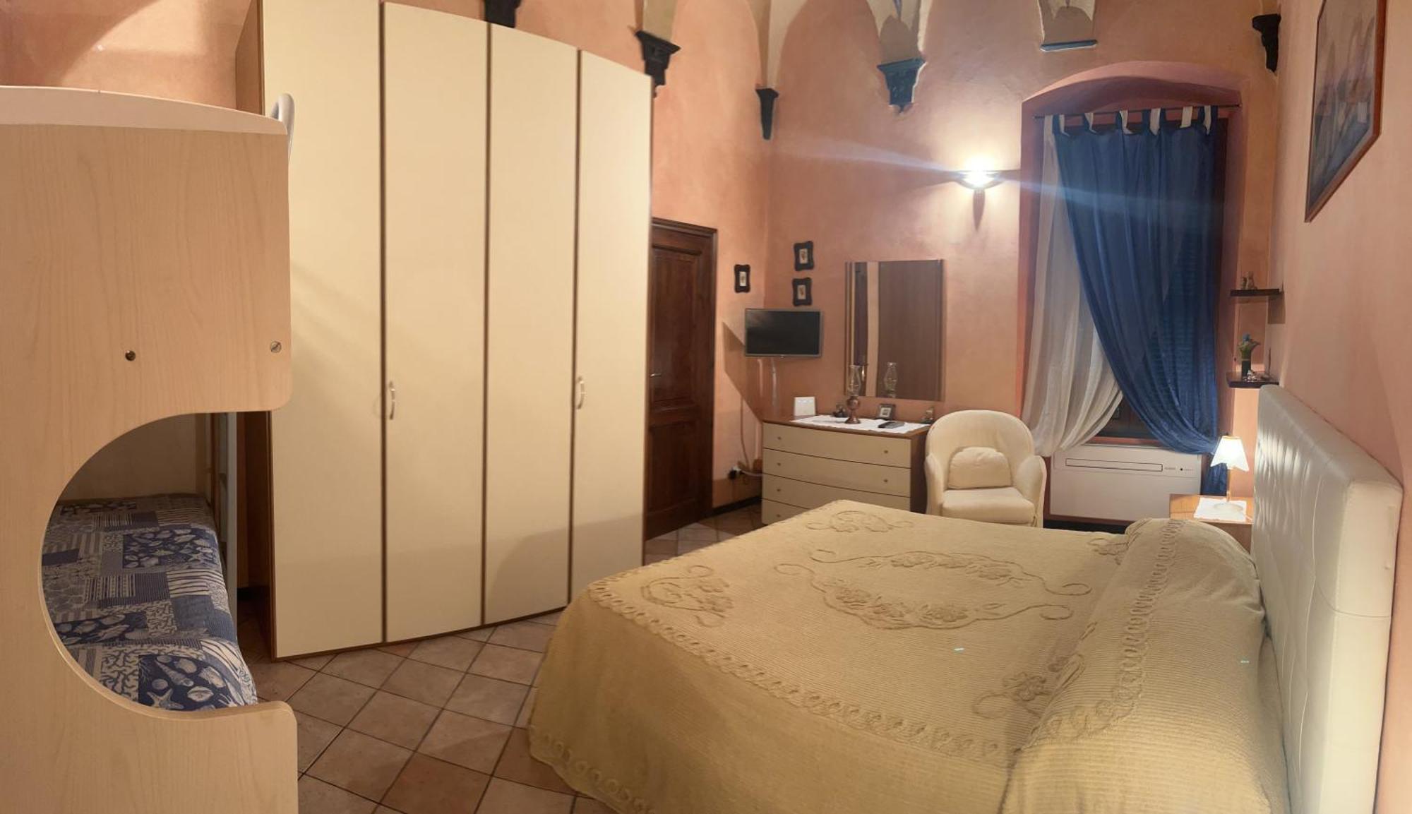 Casa Nives Apartman Imperia Kültér fotó